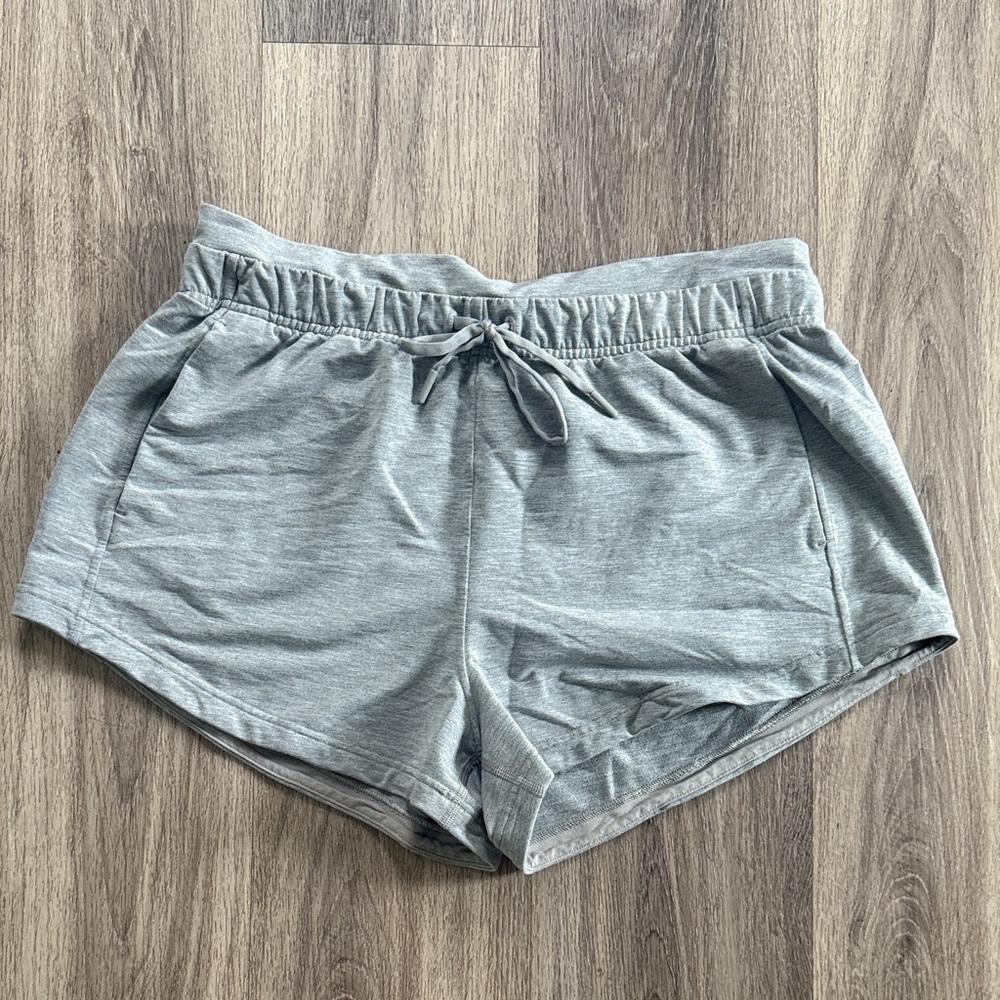 lululemon Gray Athletic Shorts Knit Casual